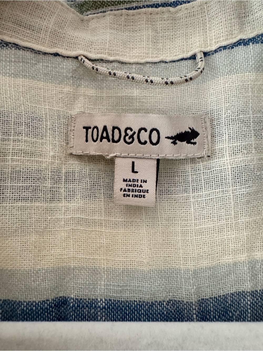Toad&Co 100% Organic Cotton Cream and Blue Striped Short Sleeve Button-Up Top - Picture 3 of 7